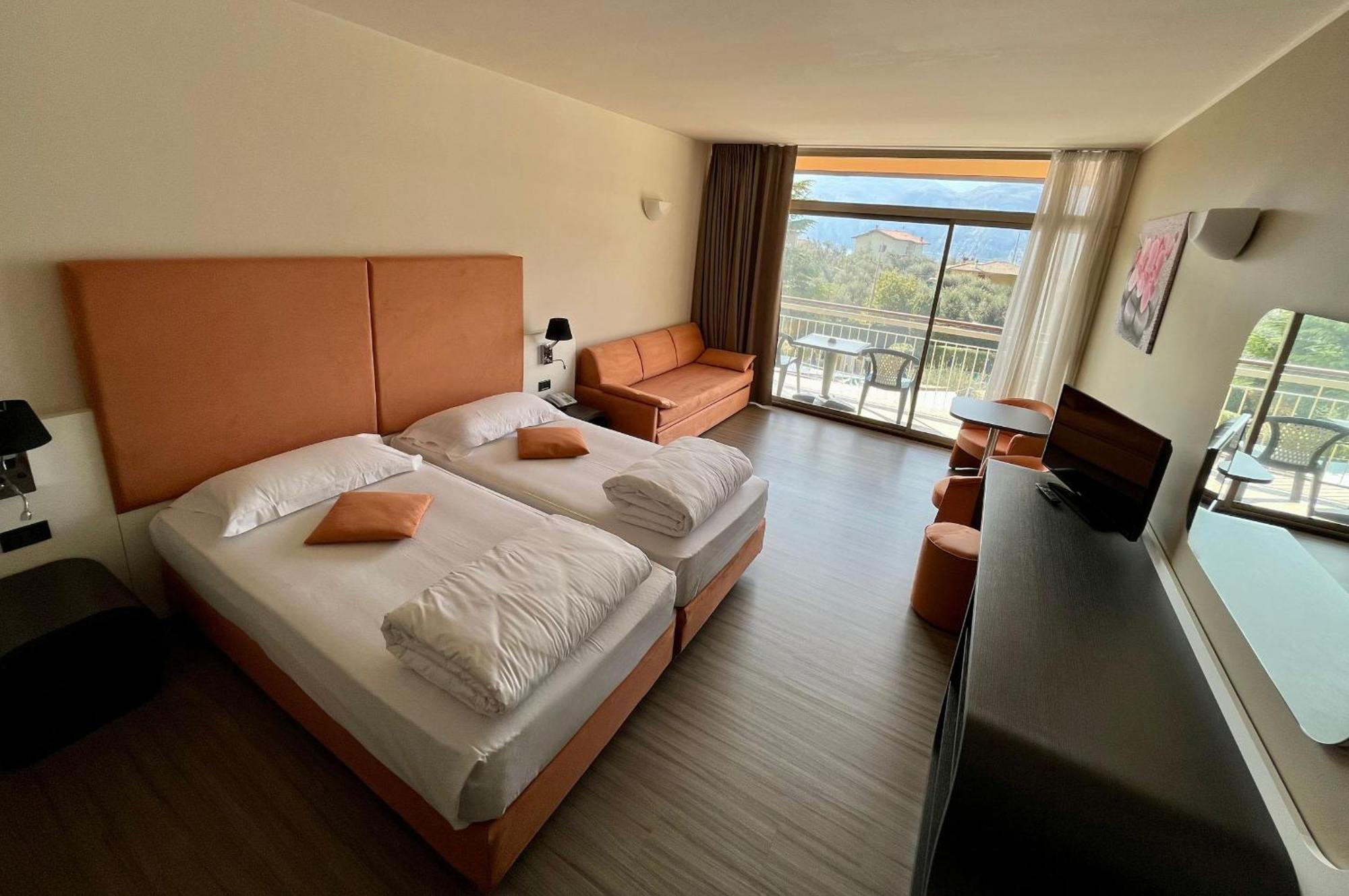 Majestic Palace Malcesine Habitación foto