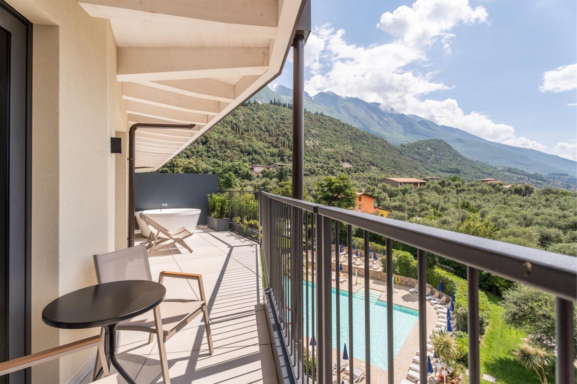 Majestic Palace Malcesine Exterior foto